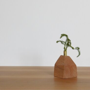 木の一輪挿し おうちーＡ