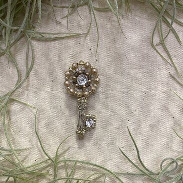 鍵・キーブローチミニA