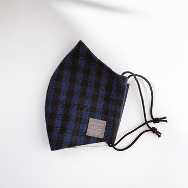 ふっくらあったかネル素材の手縫いマスク チェック柄 大人カラー《ブルー×ブラック》