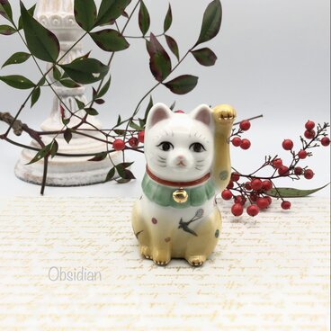 招き猫　左手　商売繁盛