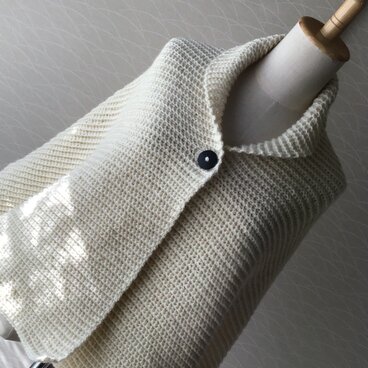 0131  ストールのような手編みケープ　アイボリー　2L~3L寸法　ウール100%