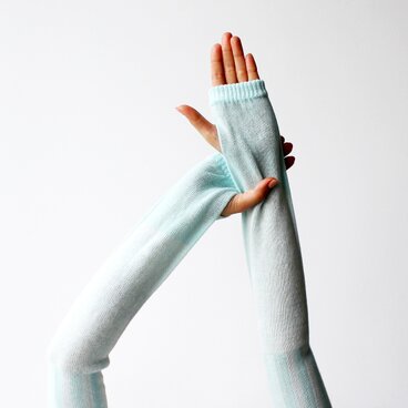 % PERCENT アームカバー（ホワイト＆ブルー）抗菌・防臭・吸水・通気性・日焼け予防）母の日　Y2K