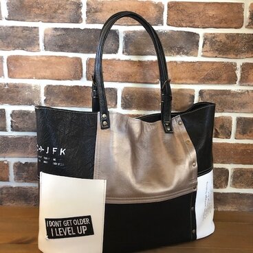 大きめレザーパッチトートバッグ モノトーン系