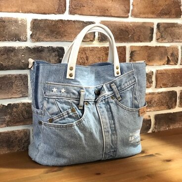 デニムリメイクバッグ ライトブルー×ホワイト