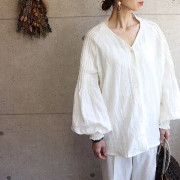 ベルギーリネンで魅せるラグランピンタックチュニック　【白】
