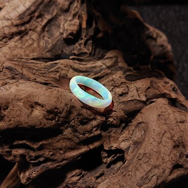 削り出しリング(ホワイト緑斑G)