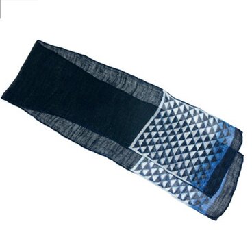 藍のグラデーションが美しい藍染麻混スカーフ　（柄21）