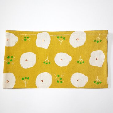 【マスクケース】プリーツ型マスク用　不織布マスク用　大人用　花柄　黄色