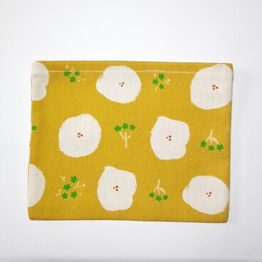 【マスクケース】立体型マスク用　大人用　花柄　黄色