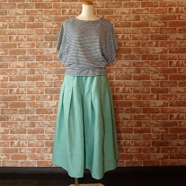 国産リネン　タックスカート　裏地＆シームポケット付き