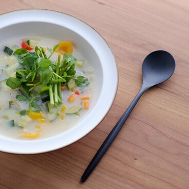 SUMUスープスプーン　黒モデル