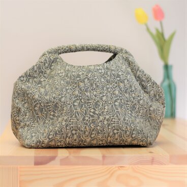 大きく開く帯地　ミニ手持ちバッグ