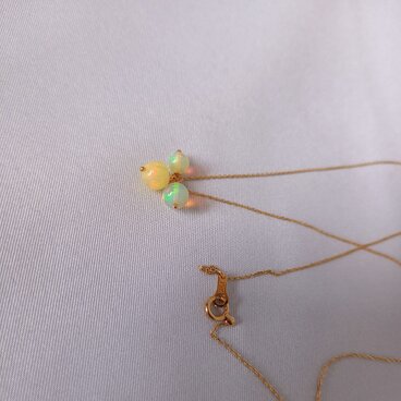 K10YG エチオピアオパールのシンプルネックレス しゃぼん玉