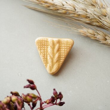 ニットブローチC　わかば【陶器】