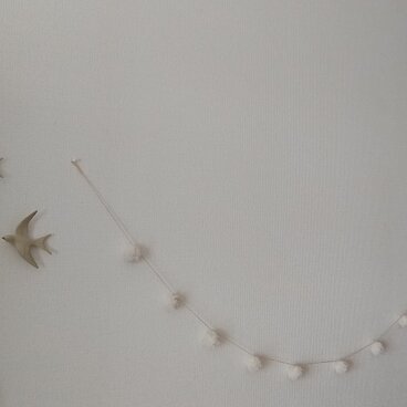 モスぼうるのホワイトガーランド(グリーン リース　プリザーブドフラワードライフラワー ギフト)