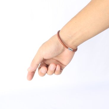 レザーコードブレスレット code bracelet 上質な日本産牛革使用