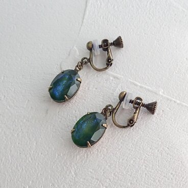 ドラゴンズブレスのイヤリング（グリーンムーン）