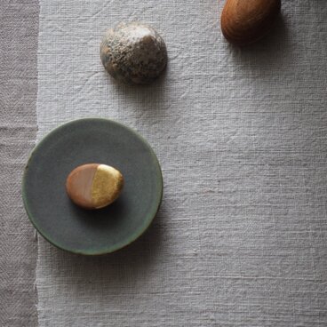 桜の木のブローチ　