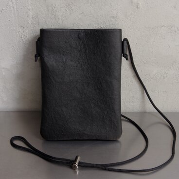 スマホポシェット　black