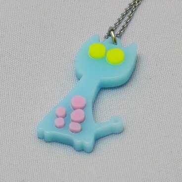 うちゅうねこアクリルネックレス