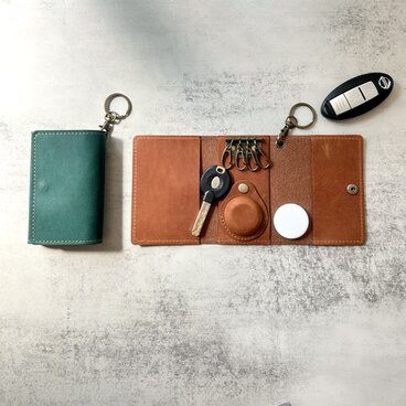 AirTag・カード・スマートキーも一緒に　姫路レザーマルチキーケース パスケース プレゼントペア本革婚式祝い エアタグ