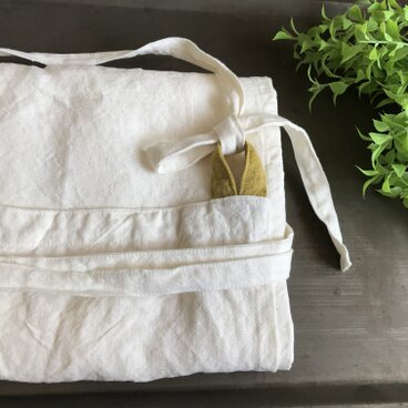 ワークエプロン　肩紐バイカラー　ベルギーリネン　ホワイト×肩紐マスタード