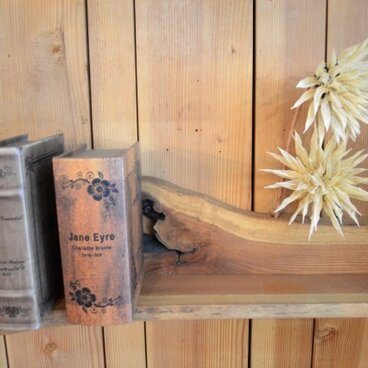 ケヤキ変木 飾り棚