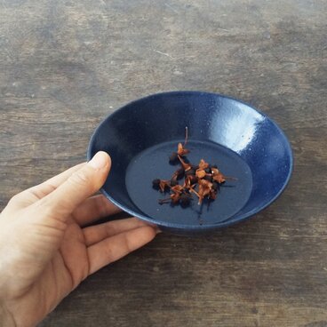 浅鉢 [ 灰るり釉 ]