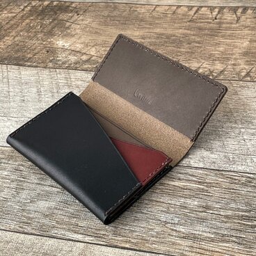 ３色使いの名刺入れ【color：modern】