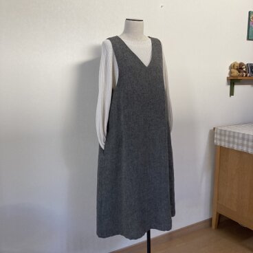 かぶるだけジャンパースカート