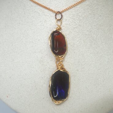 幸運をもたらすアンモライトのワイヤーラップペンダント ワイヤーアクセサリー(*^^*)