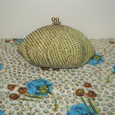 ひろさま専用ページ Beaded Purse --Pistachio Green-- & --Sparkly-- (M)