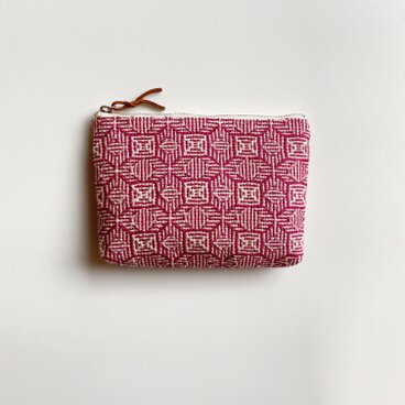 手織りポーチ