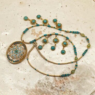 身につけるArt　ターコイズネックレス　ー露草色ー