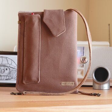 ipad mini or pro その他　タブレット 肩掛け仕様　ポーチ　帆布仕様　真田紐