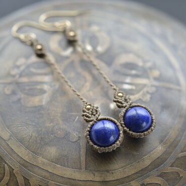 ラピスラズリ　シンプルマクラメピアス