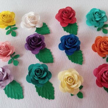 ペーパーフラワー詰合せ　花30 葉30 計60個　クラフトパンチ　ローズ　立体　平面　花　デイジー　約1.5～3㎝