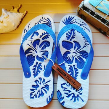ハイビスカスアートサンダル