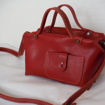 ミニミニボストン　オイルバケッタ　赤