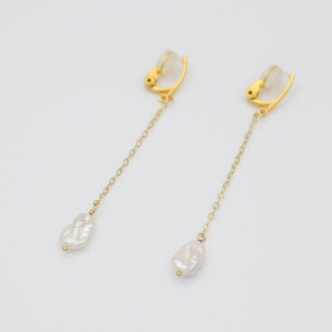 痛くないイヤリング/ピアスみたい/バロックパールのイヤリング