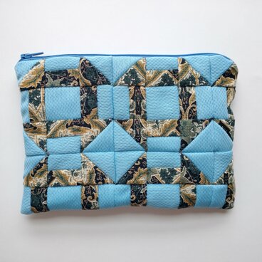 パッチワーク・ポーチ