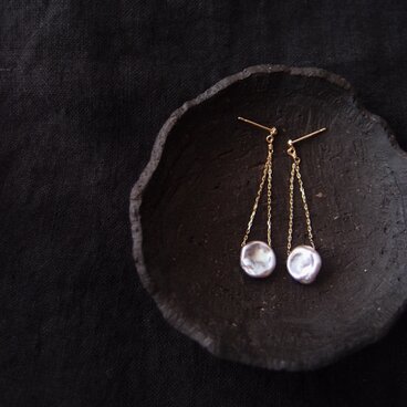 【K10YG】ケシパールのスウィングピアス・gray