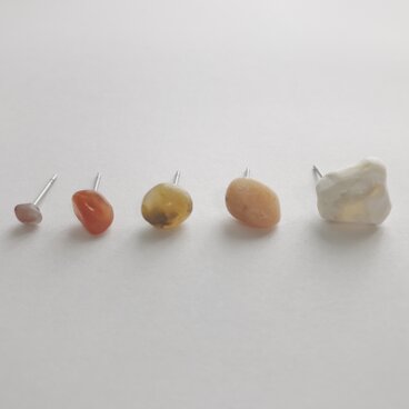 Pebble of the day 　/　今日の小石　(ピアス)　P-1