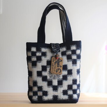 古布を使った　ちょっとそこまでも、おめかしも出来るバッグ