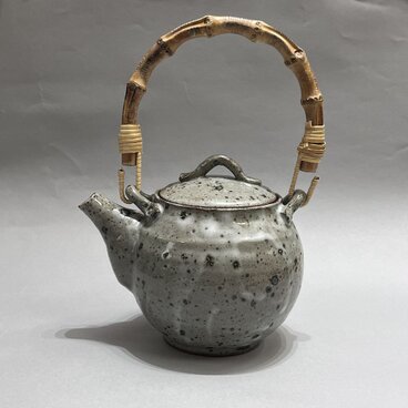 灰釉土瓶　600　No.2