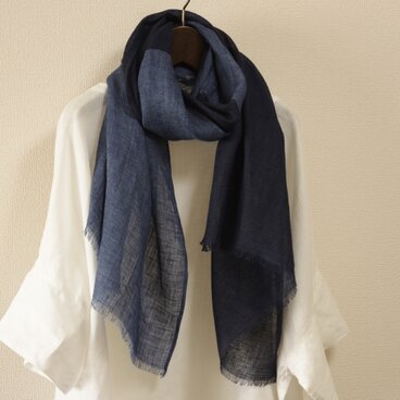 イタリア産リネンガーゼストール 藍×濃藍