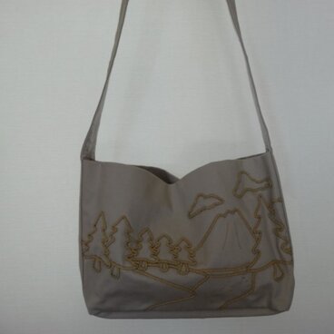 La montagne ショルダーバッグ