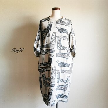 ミナペルホネン mingling(ミングリング)使用  丸襟袖口タックワンピース★着丈100cm バスト110cm ★