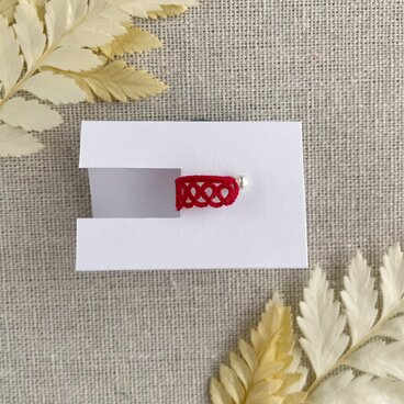 レースのイヤカフ simple 赤 | tatting lace