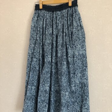 ウイリアムモリスのタックスカート　M〜L